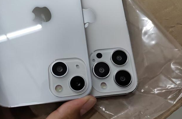 巴南苹果手机维修分享iPhone 13‌机模长什么样 